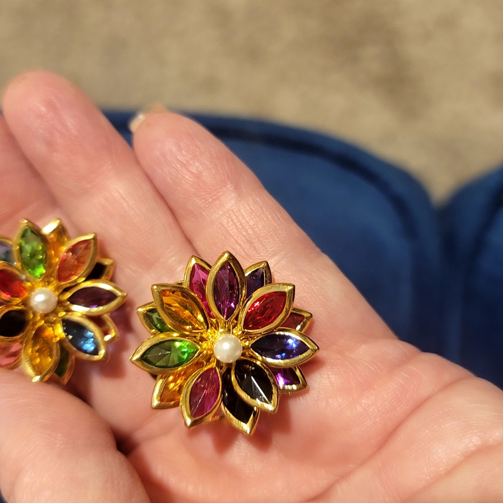Vibrant Gold Floral Earrings with Multicolor Gems
